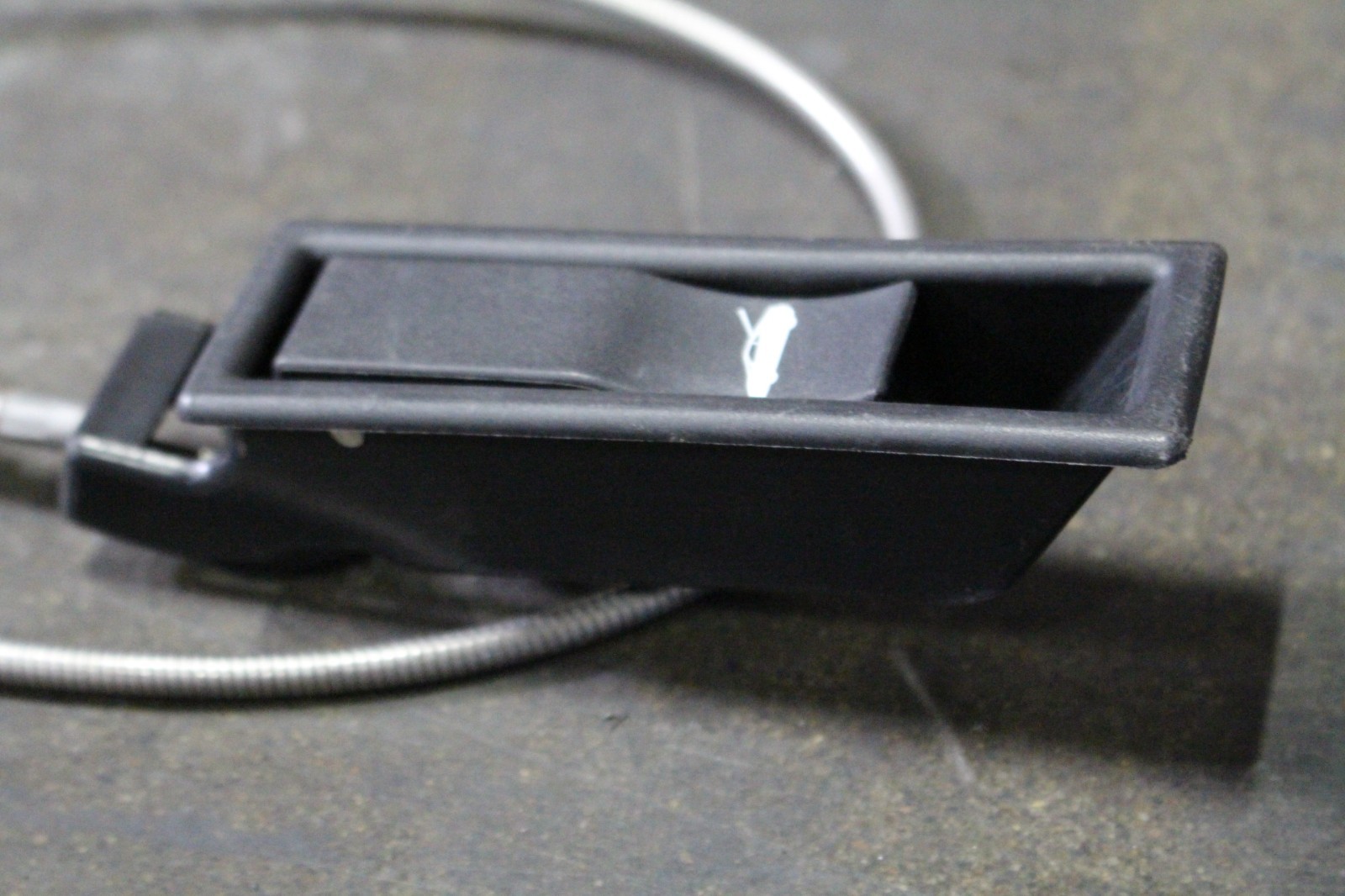 Ferrari 458 Trunk handle P/N 83561100