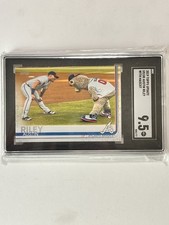 2019 Topps Update Austin Riley #US100 Mascot Blooper Variation SSP RC SGC 9.5