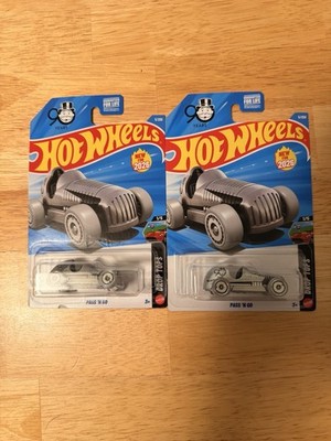 2026 Hot Wheels - Pass  N Go - 90 Years Monopoly - Lot Of 2!