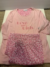 Kim Rogers Breast Cancer “Love The Girls” Pink Hearts Pjs, Sz Large, New w/Tags