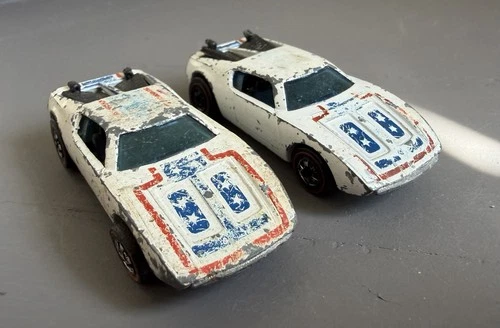 Set Of Two Vintage 1969 Hot Wheels Warpath Redlines- Original Owner