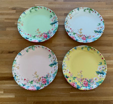 4x Laura Ashley Spring Floral Patterned 10 Inch Melamine Dinner Picnic Plates