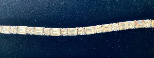 Bracciale Tennis Zirconi Cubici Oro Bianco 9ct 60 pietra 7,25 pollici - Foto 3 di 3
