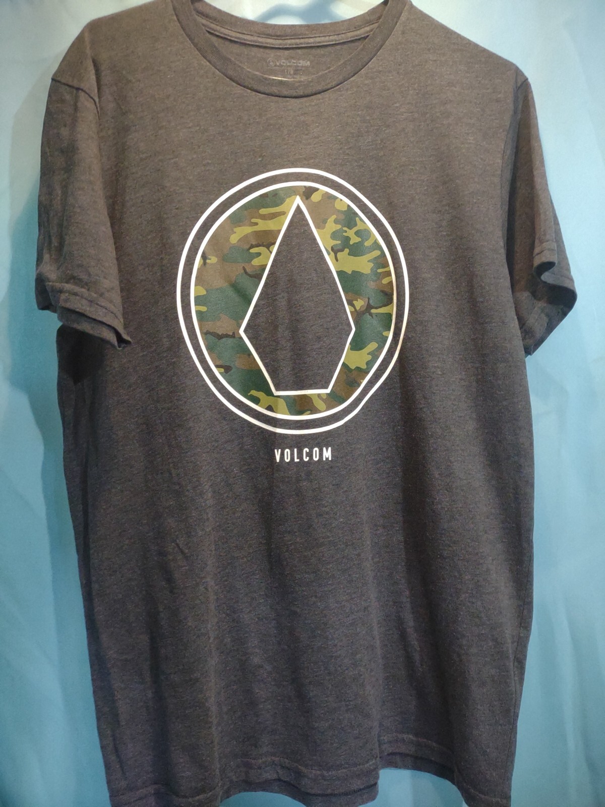 Volcom Stone - Men's Large L - Dark Gray -  Camo Logo - Short Sleeve T-Shirt