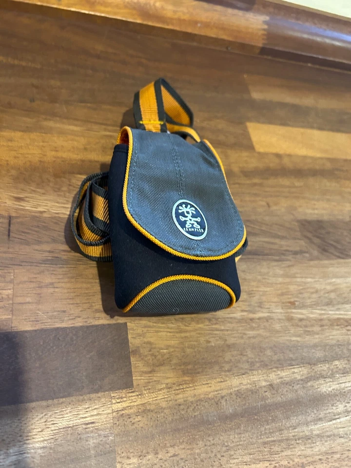 Crumpler John Thursday 60 Green/Orange - Image 2 of 4