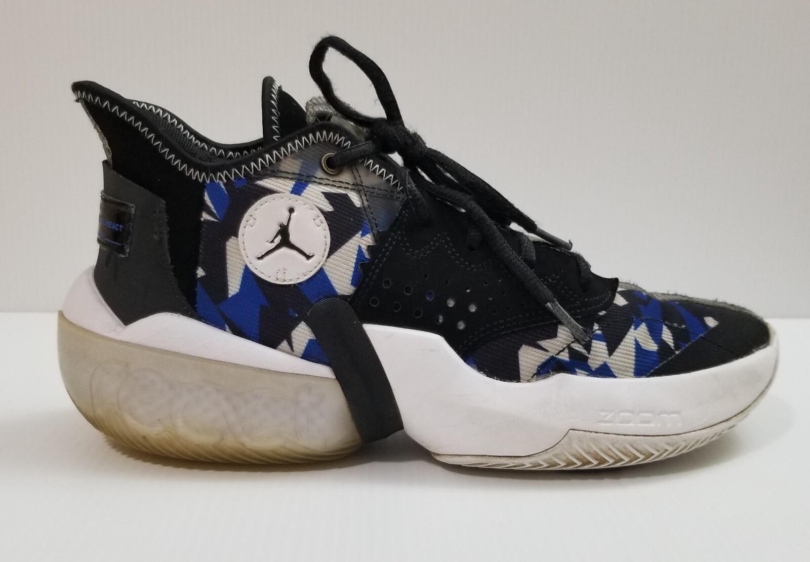 RARE Nike Air Jordan React Elevation Shoes CK6618-004 Size 8.5 Black/Racer Blue