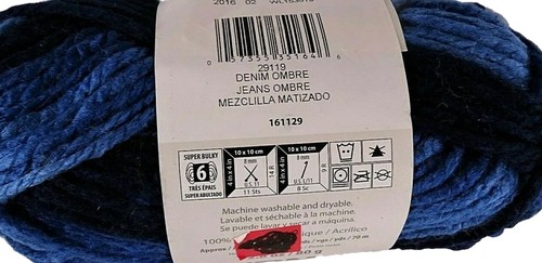 Bernat Denim Ombre Softee Chunky Yarn Super Bulky Blue Knitting Crochet Craft - Picture 4 of 5