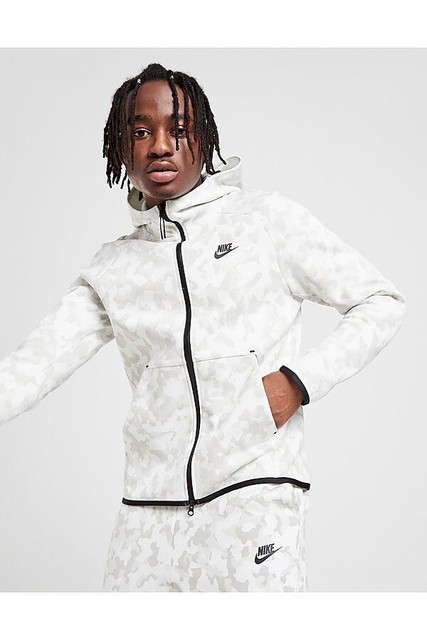 mens nike olive tracksuit