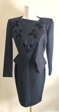 Vicky Tiel Couture Bergdorf s VTG Black Wool Suit Rose Applique - FR Size 36