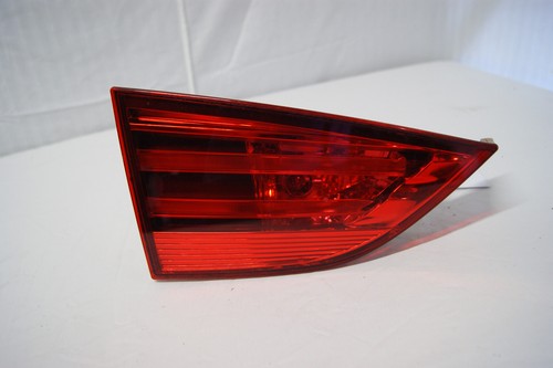 BMW X1 E84 Rückleuchte Heckleuchte Heckklappe links innen Rücklicht #003