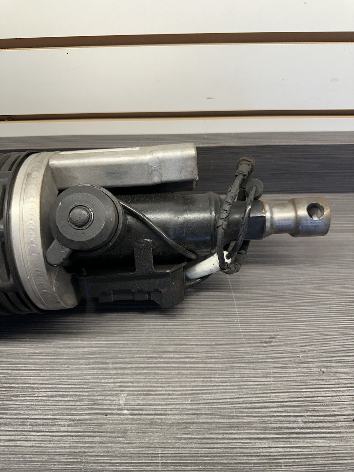 OEM 2010-2019 Rolls Royce Ghost Wraith Dawn Front Left Air Suspension Strut