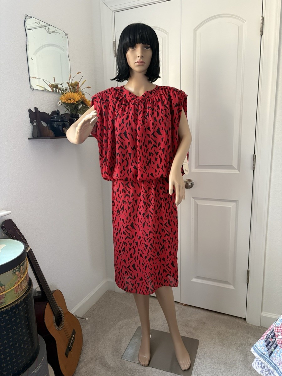 fitted lace wedding dress Vintage 2000s Y2K Avant Garde Maroon Burgundy Red Fitted Sleeveless Dr   Thee Cultivator