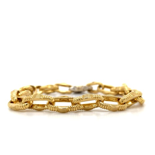 Roberto Coin 18K Gold Appassionata Ribbed Links W/ Diamond Accent Clasp Bracelet