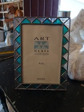 Malden Hand Made Stained Glass Art Glass 4x6 Photo Frame