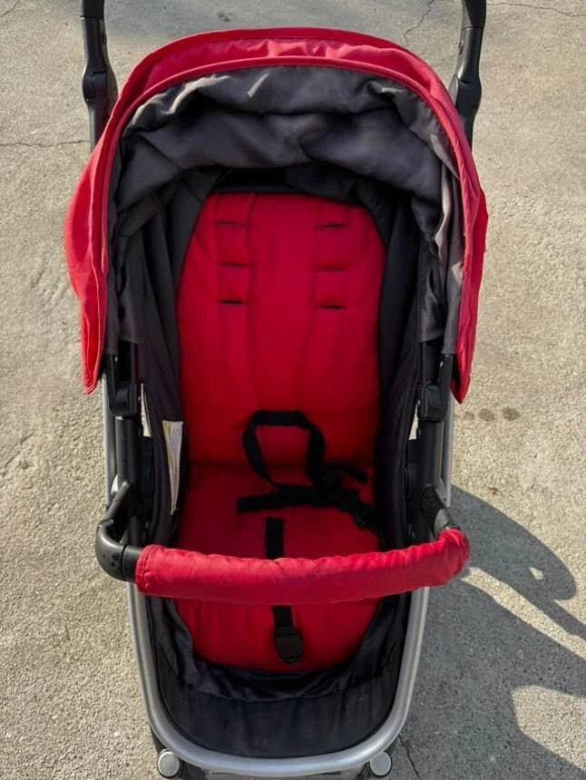 Cochecito convertible versátil Urbini Omni solo Foto 4 de 4