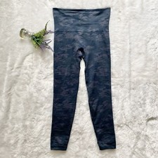 Spanx Look At Me Now Camo Leggings Size Large Shaping Gray  Green Stretch