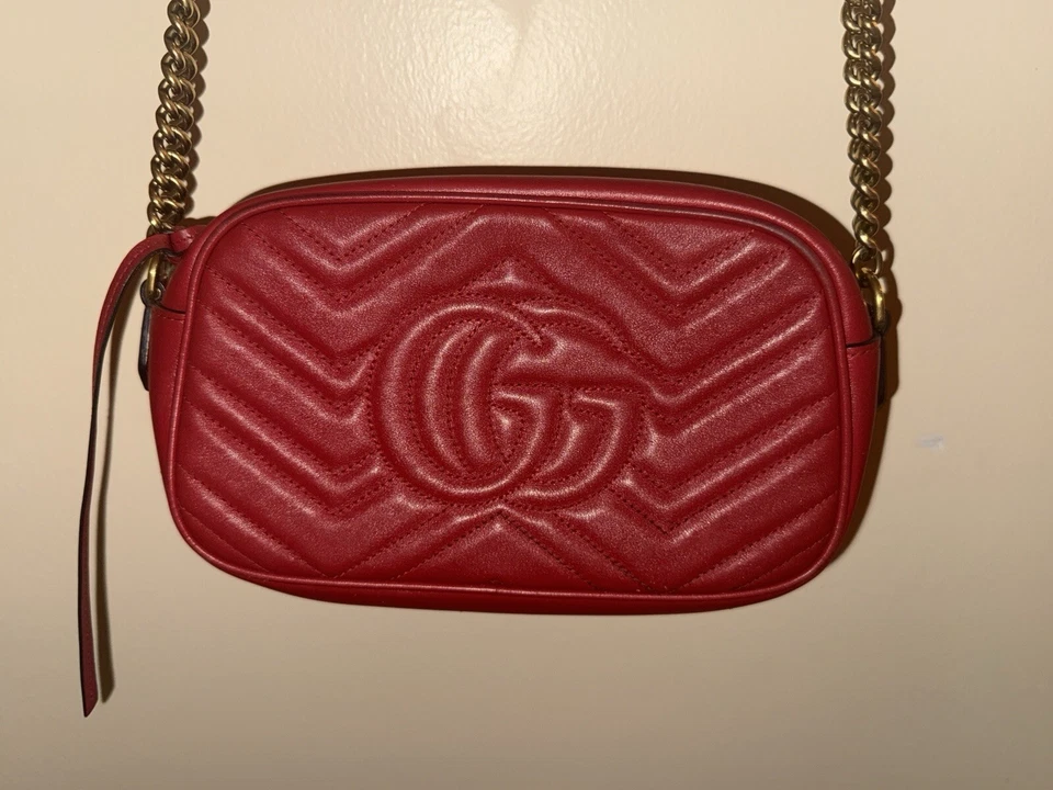 Authentic Gucci GG Marmont Matelasse Red Mini Shoulder Bag Calf Crossbody - Image 2 of 4