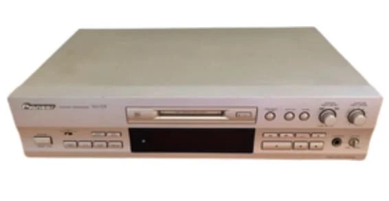 Pioneer MJ-D5 MiniDisc Recorder MD Deck Player Gold Operation