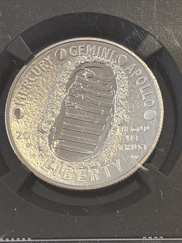2019 S PCGS PR70DCAM PROOF APOLLO 11 50th ANNIVERSARY HALF DOLLAR COMMEMERATIVE - Picture 4 of 10