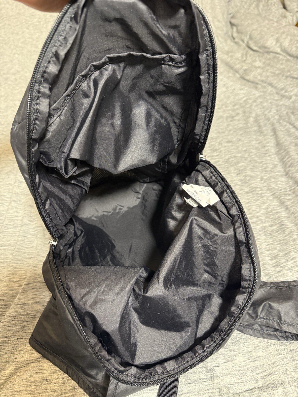 Oakley  Lightweight Design Polyester Packable Bac… - image 9