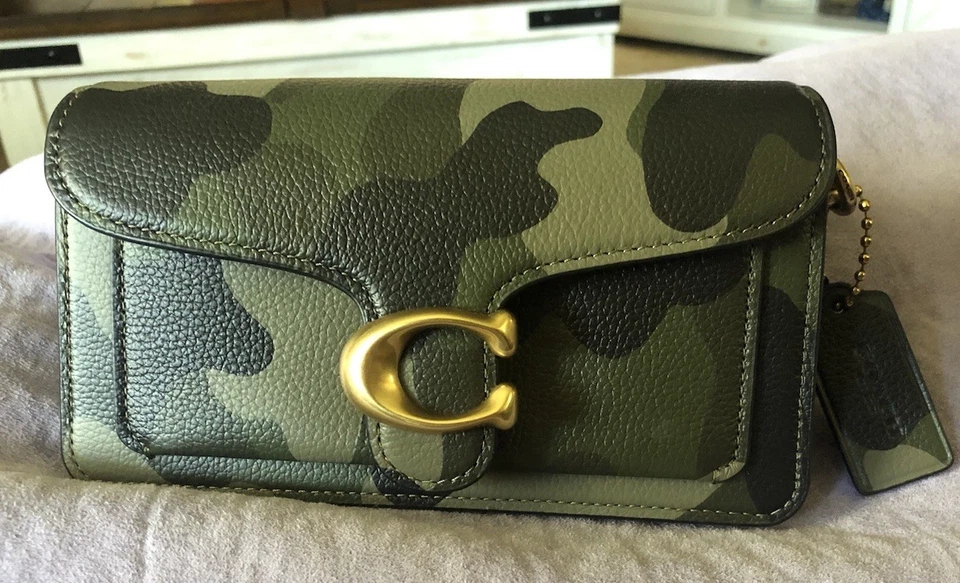 Nuevo bolso Coach camuflaje Foto 2 de 4