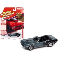 Johnny Lightning - 1971 Plymouth 'Cuda Convertible