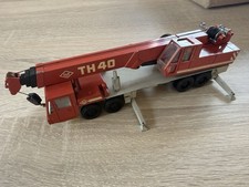NZG O&K Mobilkran TH40 Rot 1:50 Metall