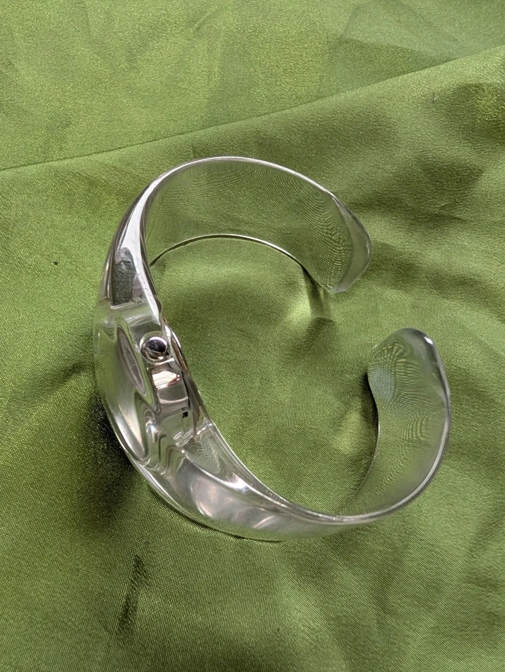 Reloj Pulsera ISSEY MIYAKE O-Bold Brazalete Transparente NYAS001 Tokujin Yoshioka JAPÓN Usado Foto 3 de 4