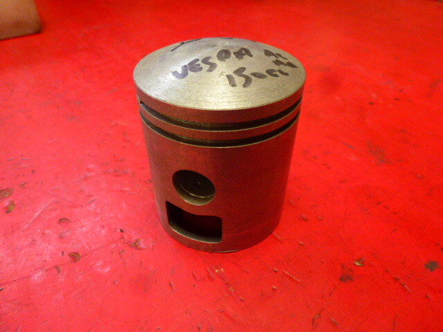 Piston Vespa Acma 150 CC d57 Meteor neuf NOS pour moteur 2 temps