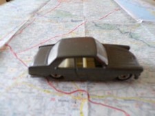 LANCIA Flaminia  Ancienne SOLIDO 1/43 dans l'état