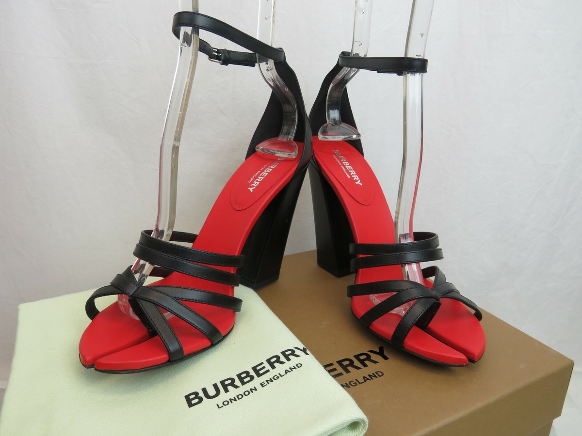 BURBERRY★素敵!HOVE BLACK LEATHER ANKLE STRAP THONG SANDALS NIB BURBERRY HOVE BLACK LEATHER BUCKLE ANKLE STRAP THONG