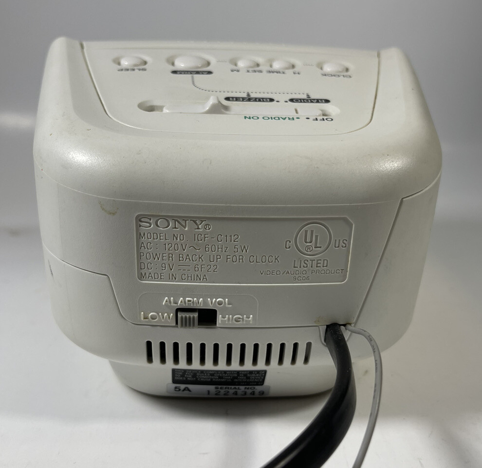 Sony Dream Machine ICFC112 White AM/FM Radio Alarm Clock WORKS! Green
