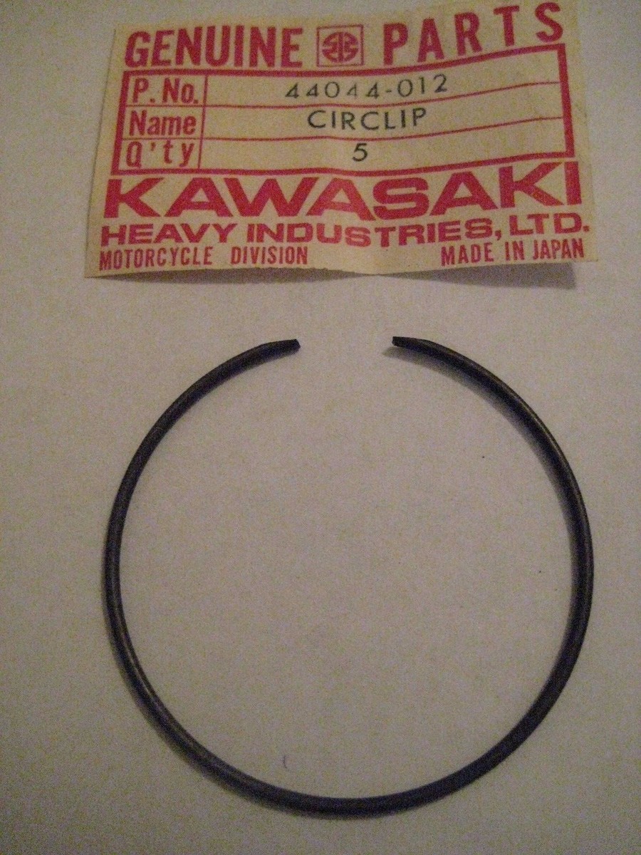 KAWASAKI Z1/Z1-R/KZ/POLICE/H2/H1/KX/KE/KH ENGINE OIL SEAL CIRCLIP