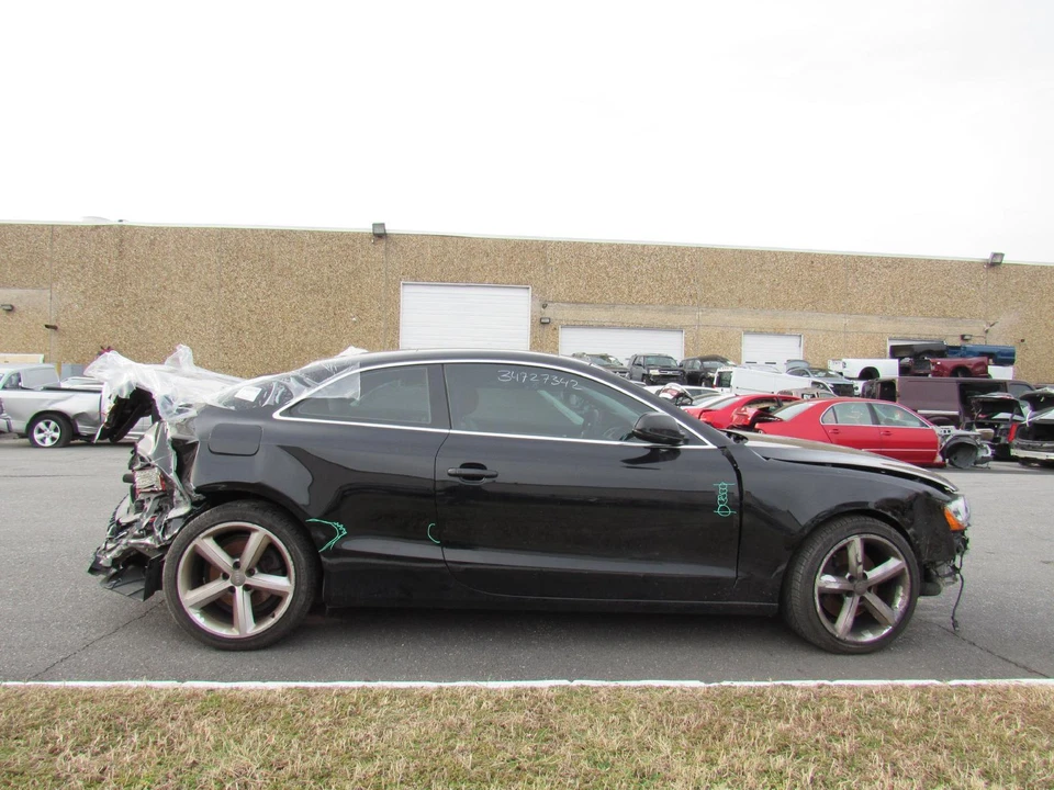 Capô 08 09 10 11 12 Audi A5 - Imagem 2 de 4