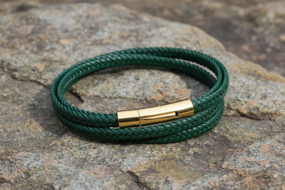 Fred Bennett Armband mehrreihig geflochten grün recycelt Leder 43 cm B5429