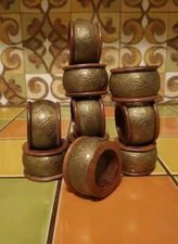 Vtg 1970s Wood Brass Napkin Rings MCM Rustic Floral Design Set 10