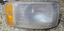 93-96 CADILLAC FLEETWOOD BROUGHAM TURN SIGNAL PASS RH CORNER LIGHT LAMP 16516304