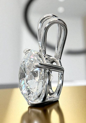 2 kt D VS1 runder im Labor gezüchteter Diamant Anhänger 14k Weißgold IGI zertifiziert ohne Kette