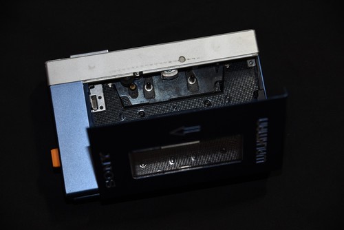 Sony TPS-L2 Walkman Cassette Player New Belts Working Guardians of the Galaxy - Afbeelding 12 van 12