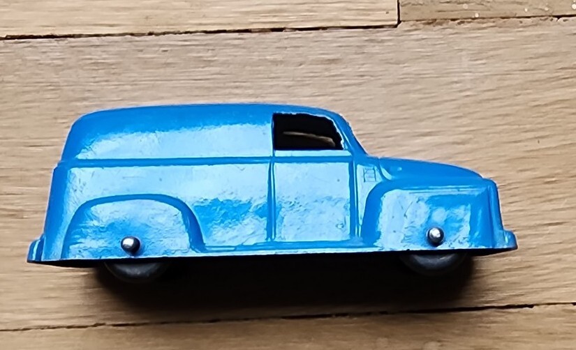 Picture 4 of 6