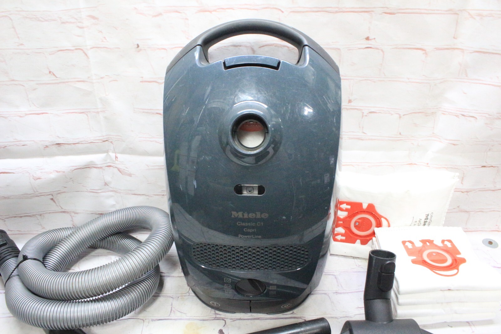Miele Classic C1 Capri PowerLine SBAN0 Gray Vacuum Cleaner Used Tested
