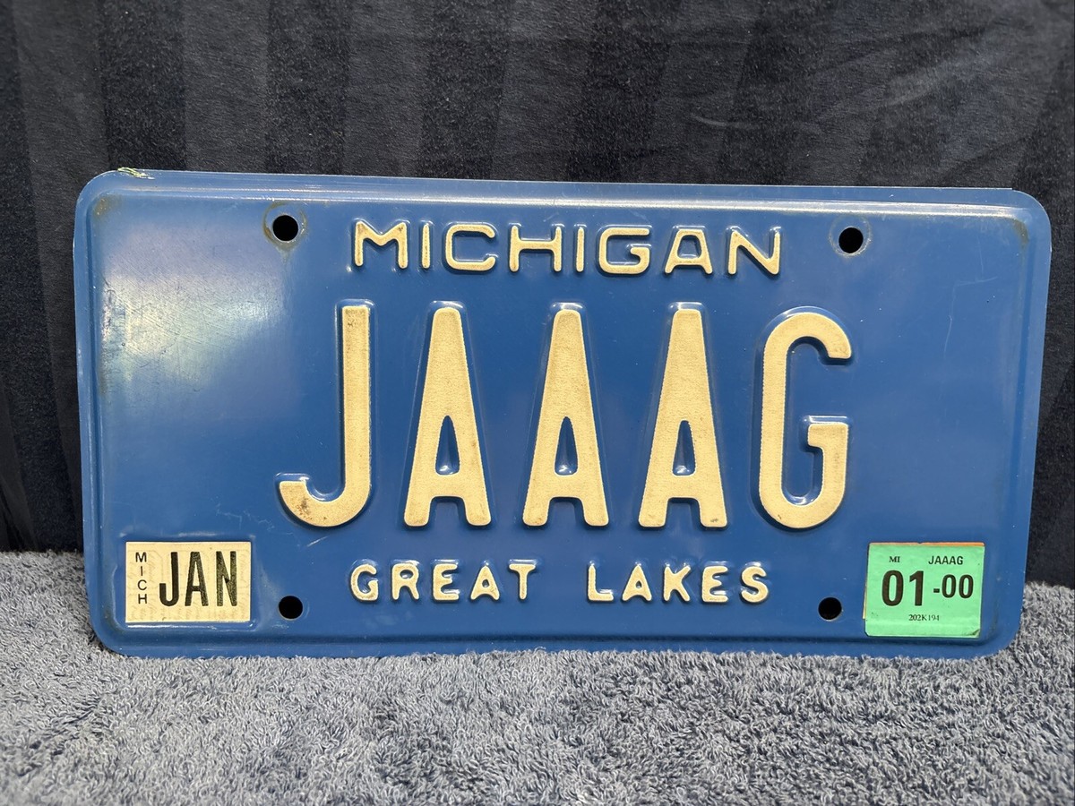 【新品】  2001年 year plate Michigan license plate 2001 sticker. 3+ YR OLD. JAAAG | eBay