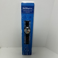 WALT DISNEY WORLD Mickey Mouse & Cinderella's Castle Limited Release Watch *NEW*