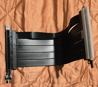 Lian Li PCIe 4.0 x16 Riser Cable LYEC0607
