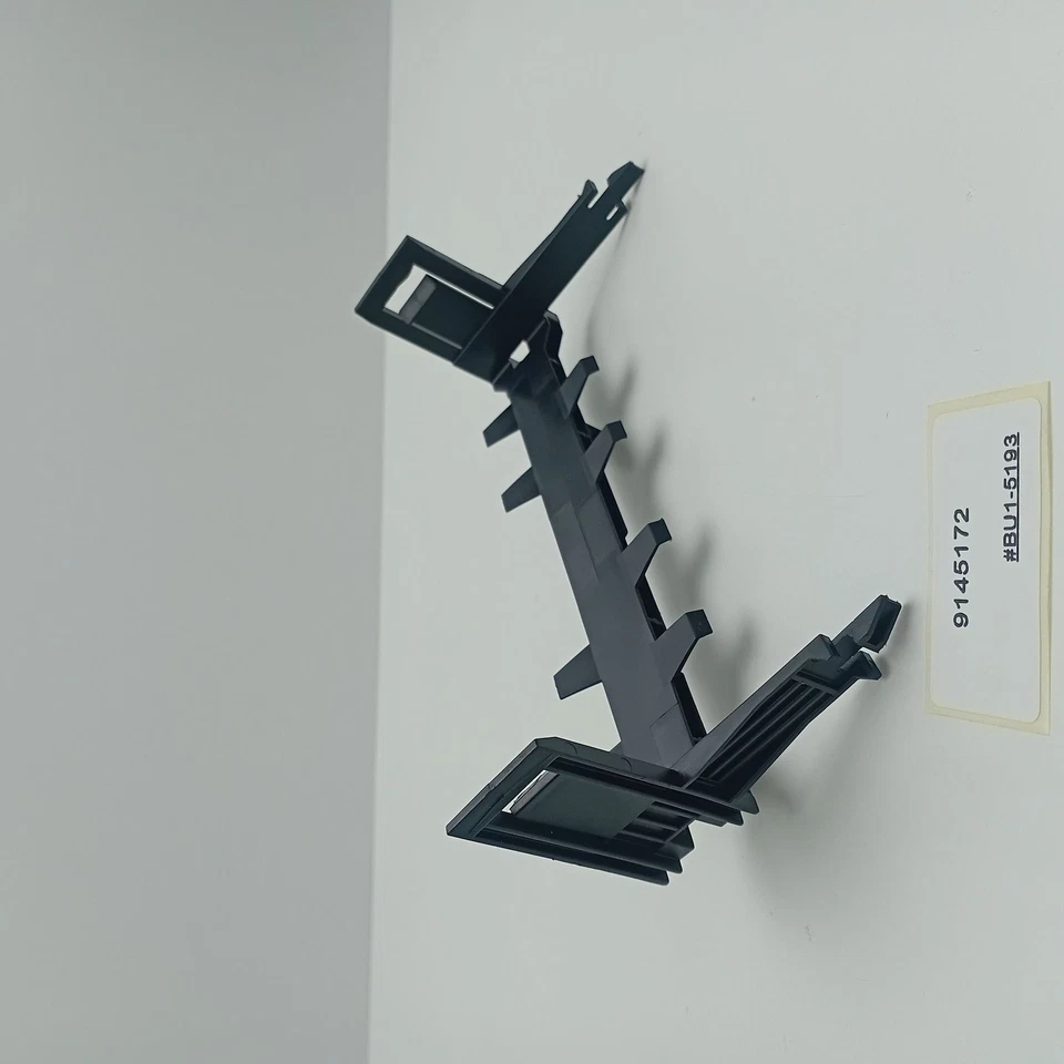 2007-2013 BMW 328i Battery Bracket Lower Section Box 9145172 - Image 3 of 4