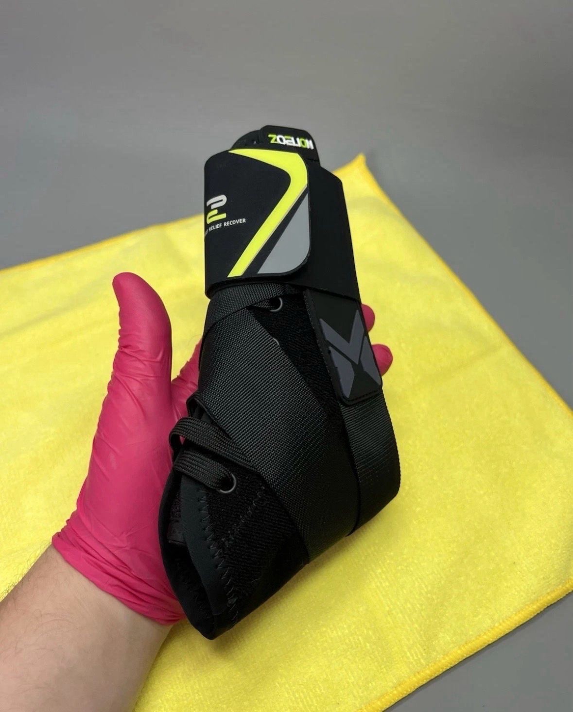 Ankle Brace Support Wrap Side Stabilizing Pads for Sports Ligament Damage Sprain
