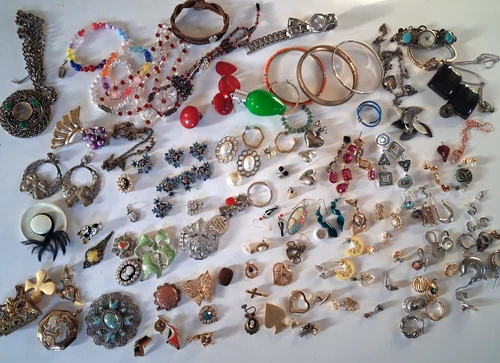 Large Lot of Vintage-to-Now Costume Jewelry Necklaces Pins Bracelets, Assorted