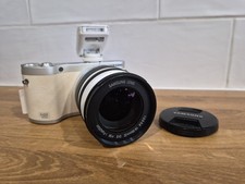 Samsung NX3000 NX 20.3MP Mirrorless w/ 18-55mm f/3.5-5.6 OIS Wi-Fi