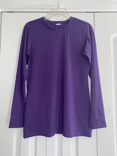ZYIA Active Chill Size M Purple Laser Cut Long Sleeve Active Shirt Top