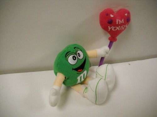 Green M&M Valentine Poseable Plush Character W/ Pink I'm Yours Heart Balloon HTF - Picture 2 of 4